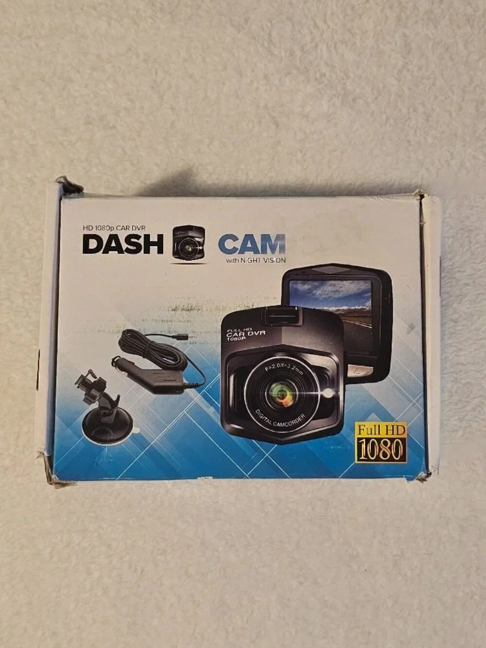 Full HD 1080p Car DVR Dash Cam with night vision capabilities